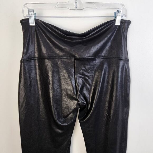 Spanx‎ Black Ready To Wow Faux Leather Leggings Size 1X Petite Comfy Fitted - Picture 7 of 7